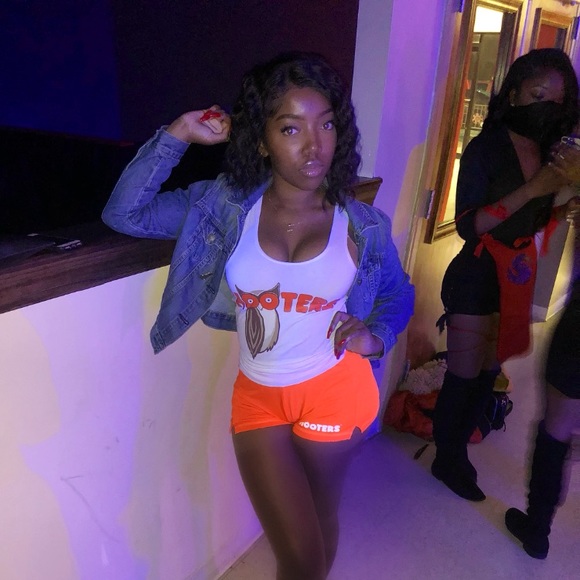 Hooters Girl Costume Hooters Girl Costume